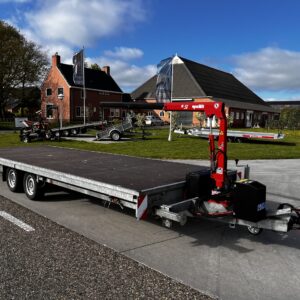 Hulco Medax + autolaadkraan Maxilift